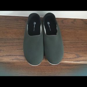 Men’s slippers